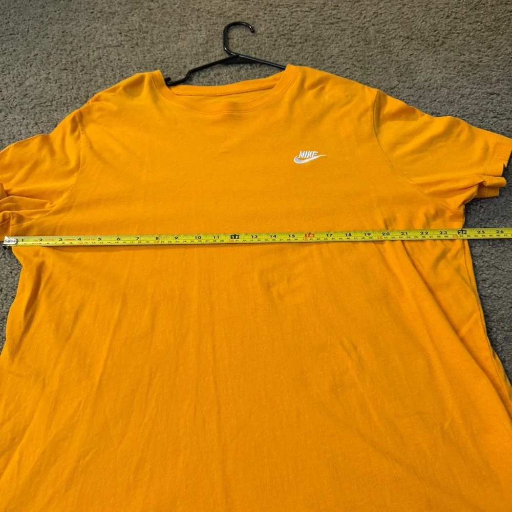 Nike Sportswear Mens XL‎ Orange Embroidered Futura Logo Short Sleeve T-Shirt Tee